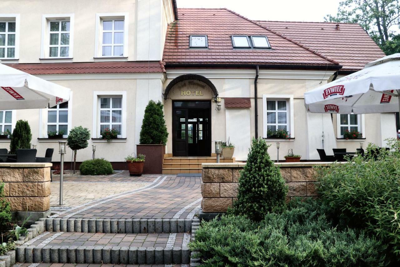 Hotel Pod Filarami Czeladz Exterior photo